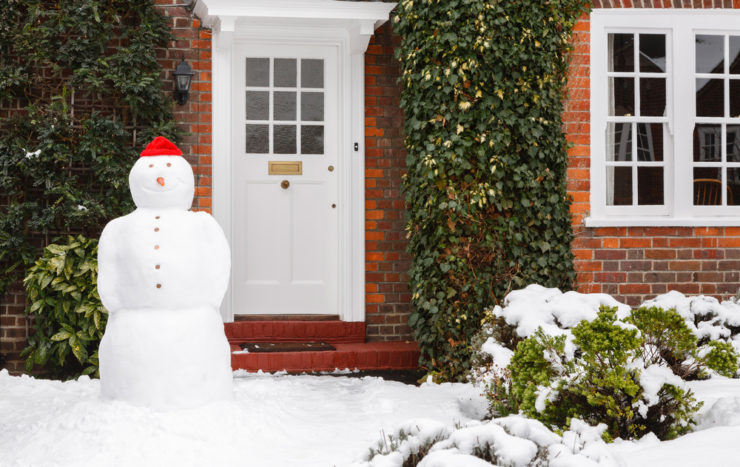 Choisir une porte d’entrée à la hauteur des hivers rudes